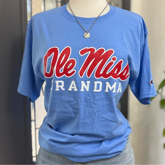 Champion Ole Miss Grandma Short Sleeve Graphic T-shirt | Size M - Picture 5 of 10